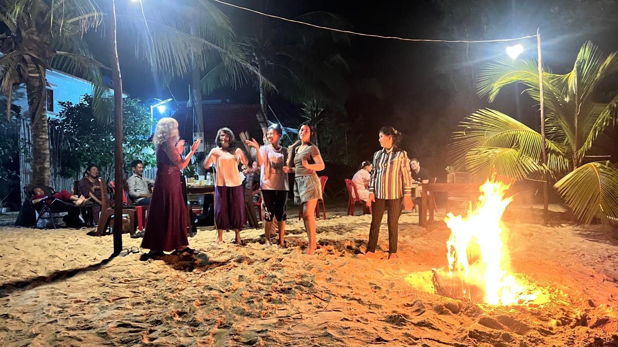 Koh Rong 71 Guesthouse Prek Svay Village エクステリア 写真